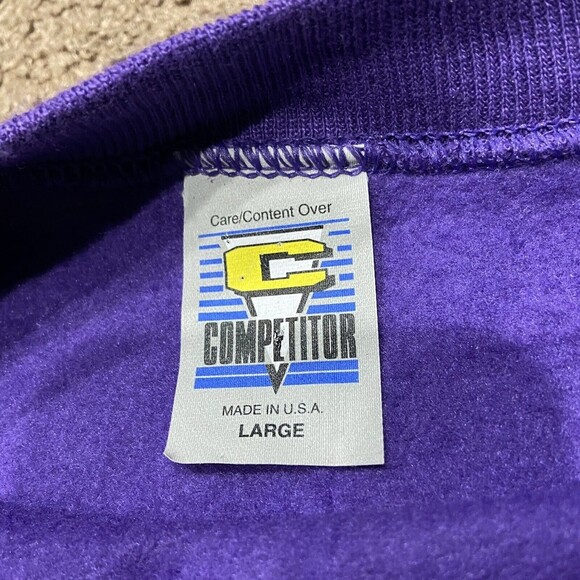 Vintage 90s Los Angeles Lakers Crewneck Sweatshirt Purple Made In USA L - Picture 2 of 3